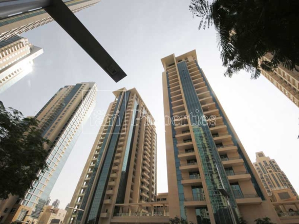 Boulevard Central Towers Downtown Dubai exterior view