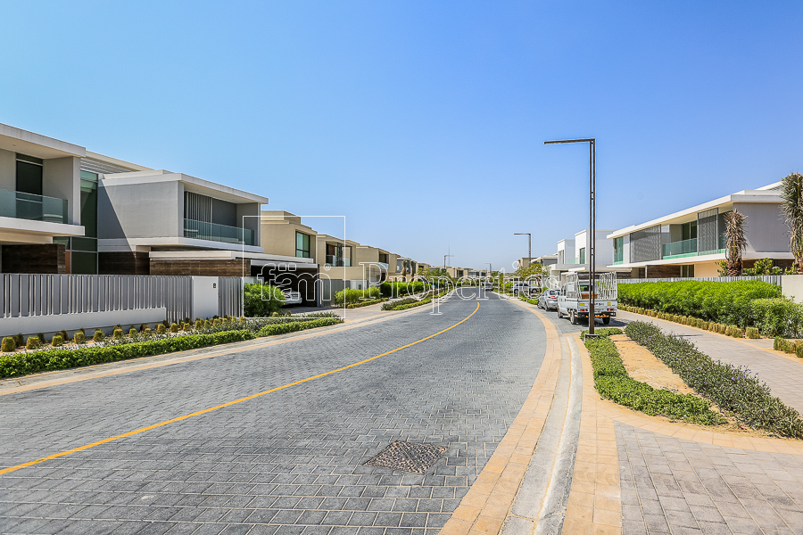 Parkway Vistas Villas Dubai Hills Estate exterior