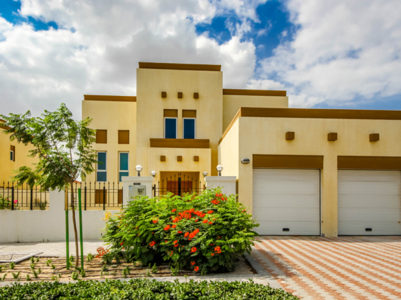 Heritage Small residential apartment building Dubai