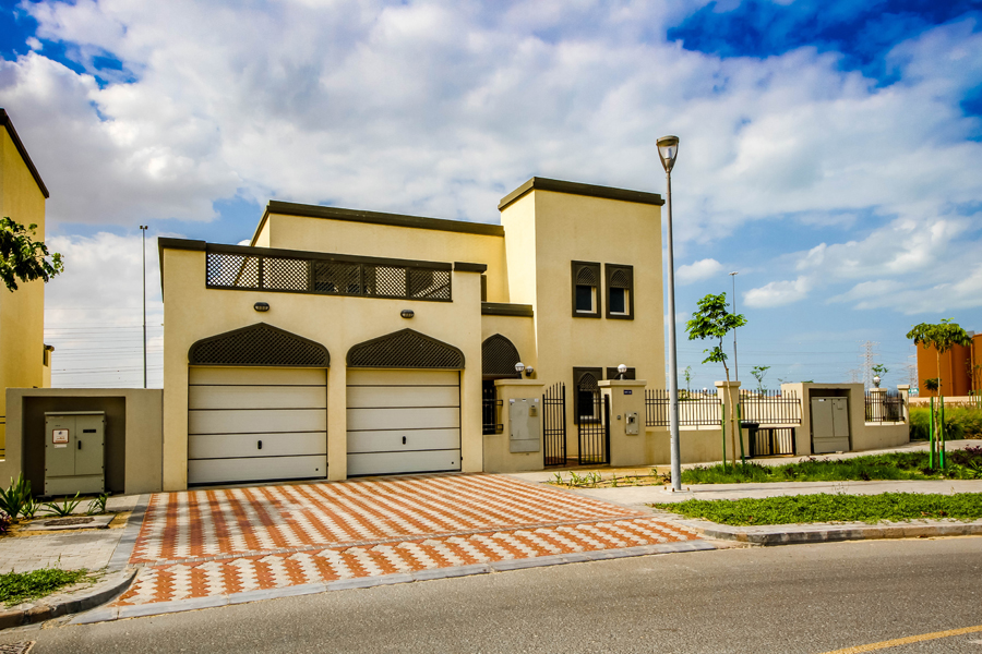 Regional Jumeirah Park Dubai villa exterior